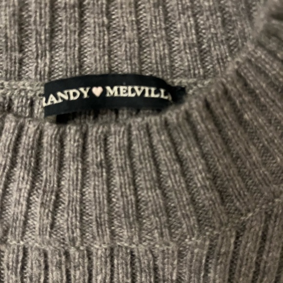Brandy Melville gray ribbed cropped sweater - Picture 2 of 3